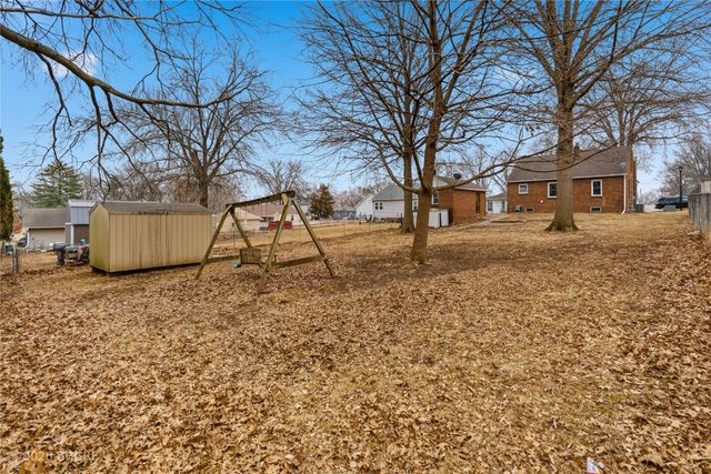 135 Park Street, Carlisle, IA 50047