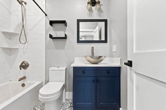 71 Savin Street 3, Boston, MA 02119