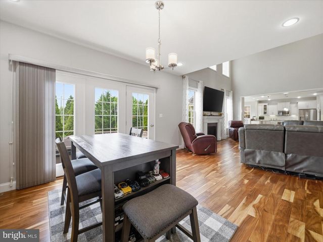 206 MATTHEW DRIVE, Chambersburg, PA 17201
