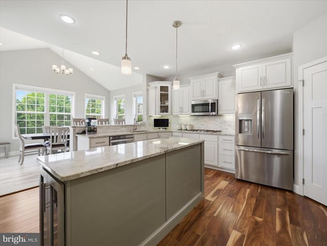 206 MATTHEW DRIVE, Chambersburg, PA 17201
