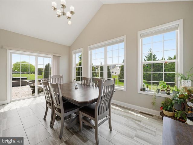 206 MATTHEW DRIVE, Chambersburg, PA 17201