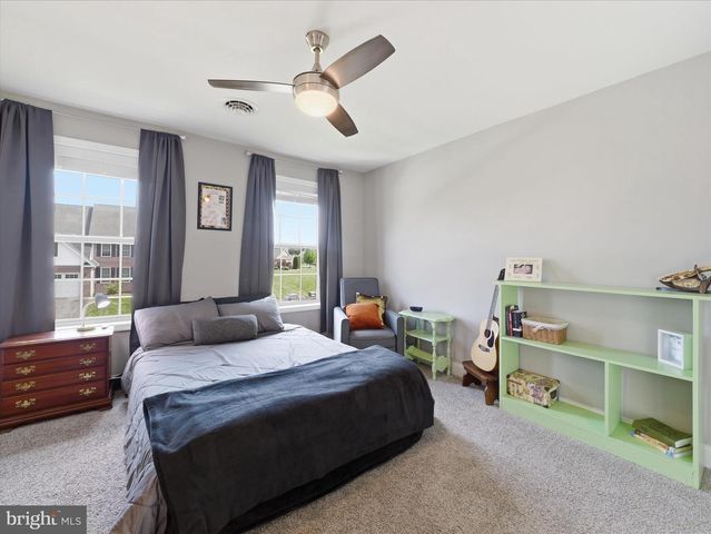 206 MATTHEW DRIVE, Chambersburg, PA 17201