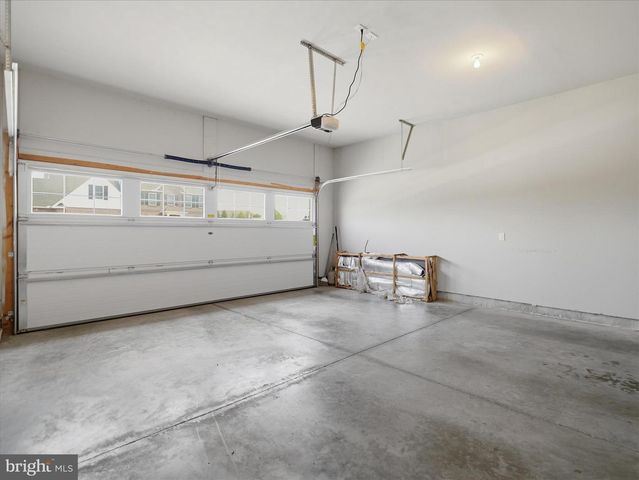 206 MATTHEW DRIVE, Chambersburg, PA 17201