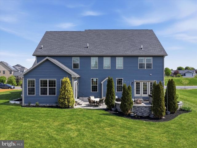 206 MATTHEW DRIVE, Chambersburg, PA 17201