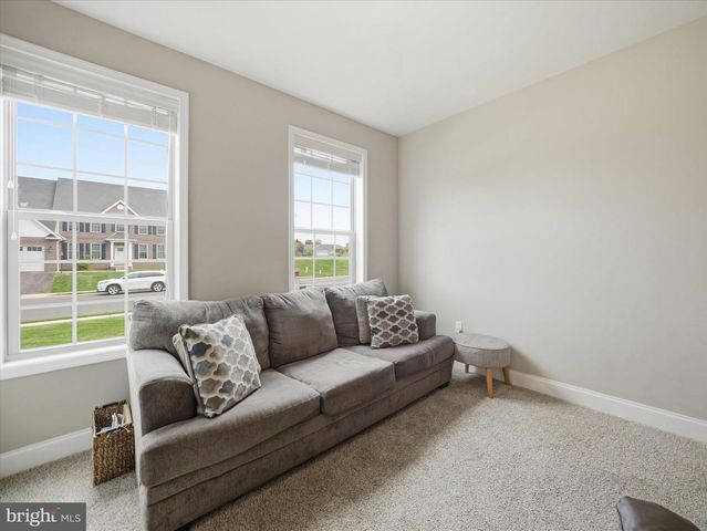 206 MATTHEW DRIVE, Chambersburg, PA 17201