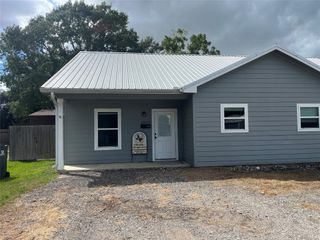 1841 Caroline Lane, Sealy, TX 77474