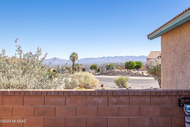 287 N Vía La Castellana, Green Valley, AZ 85614
