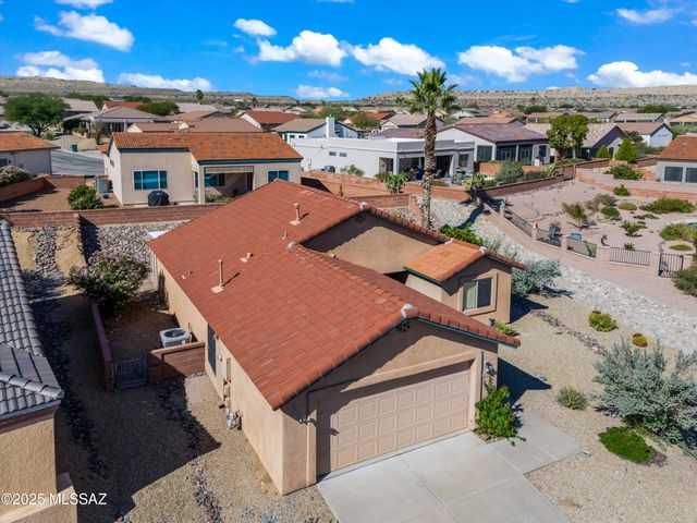 287 N Vía La Castellana, Green Valley, AZ 85614