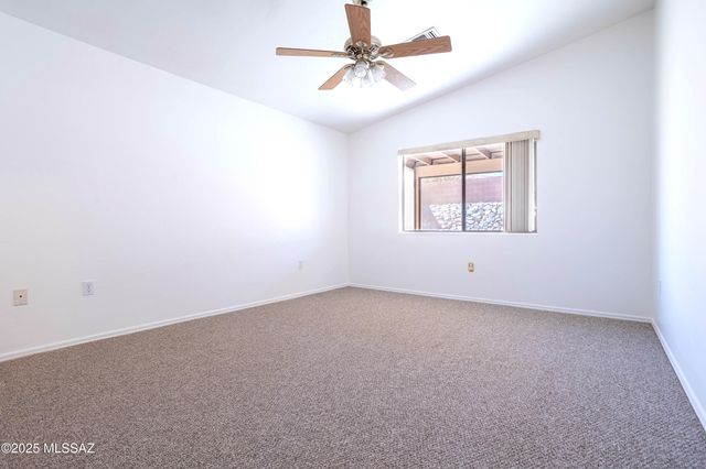 287 N Vía La Castellana, Green Valley, AZ 85614
