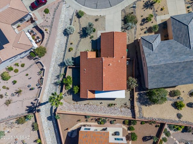287 N Vía La Castellana, Green Valley, AZ 85614