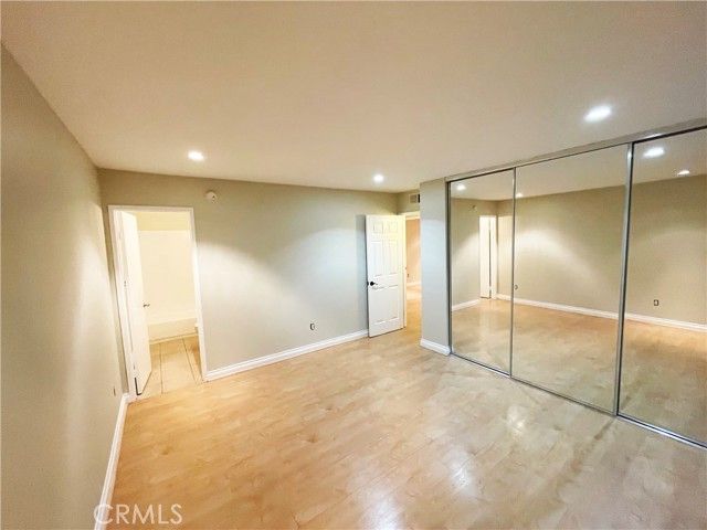 18350 Hatteras 123, Tarzana (los Angeles), CA 91356