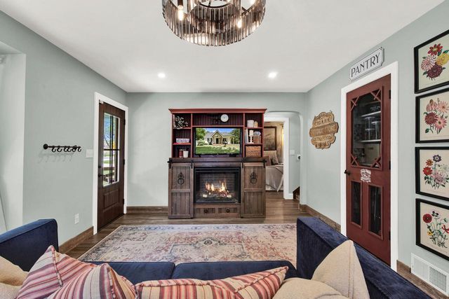3760 Hubertus ROAD, Hubertus, WI 53033