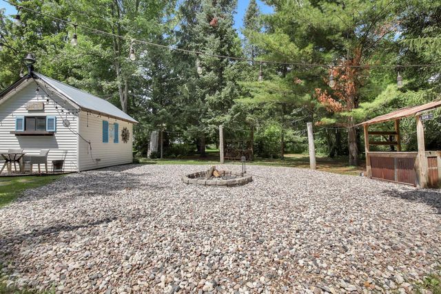 3760 Hubertus ROAD, Hubertus, WI 53033