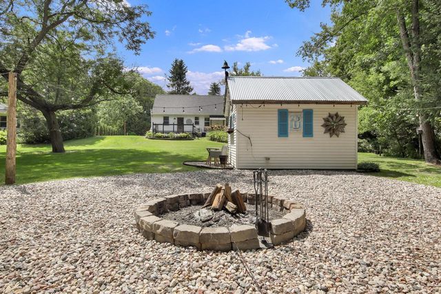 3760 Hubertus ROAD, Hubertus, WI 53033
