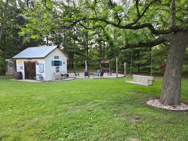 3760 Hubertus ROAD, Hubertus, WI 53033