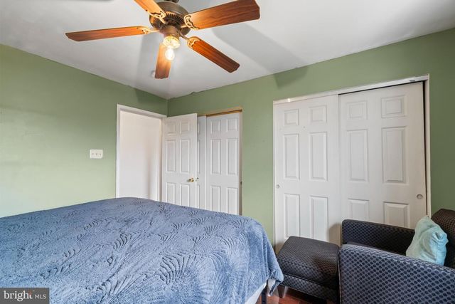 2426 EMERALD LN, Quakertown, PA 18951