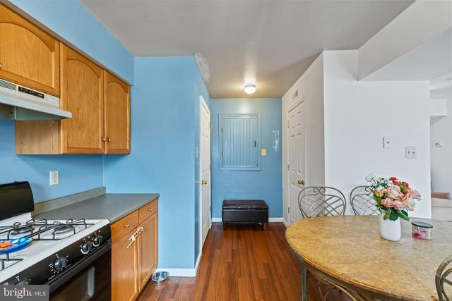 2426 EMERALD LN, Quakertown, PA 18951