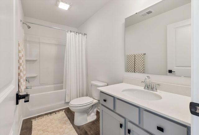 240 Surfbird Road, Summerville, SC 29486