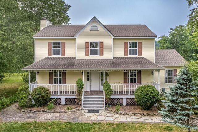 28 Church Farm Road, Gardiner, NY 12525