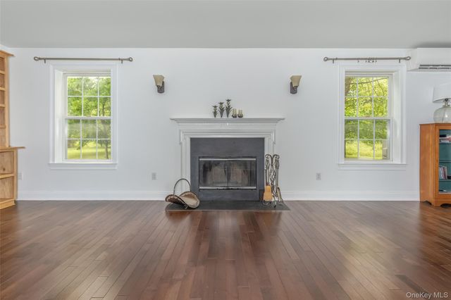 28 Church Farm Road, Gardiner, NY 12525