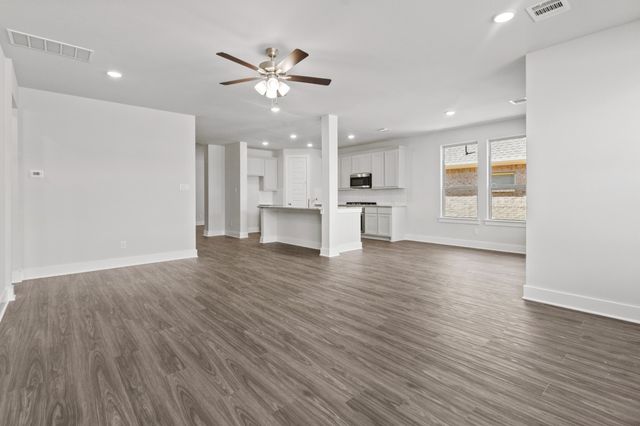 3921 Henley Lane, Garland, TX 75043