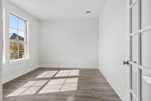 3921 Henley Lane, Garland, TX 75043