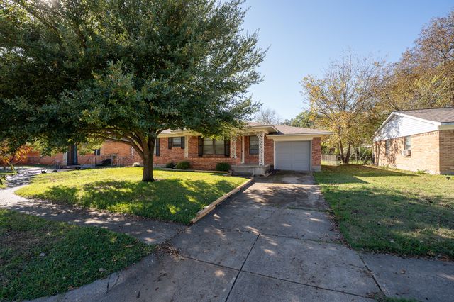 310 Hilltop Lane, Wylie, TX 75098