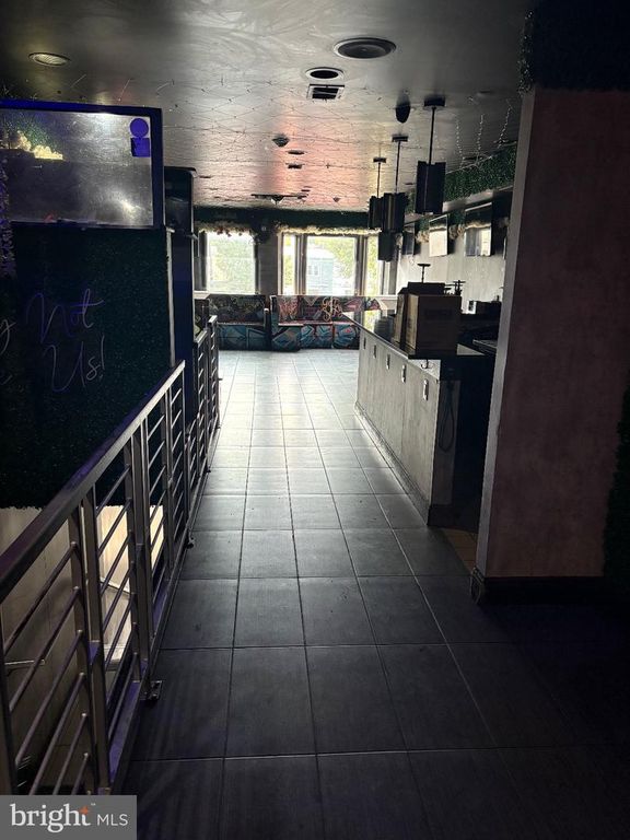 1242 H ST NE, Washington, DC 20002