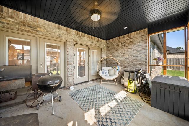 790 Soldera Road, Tontitown, AR 72762