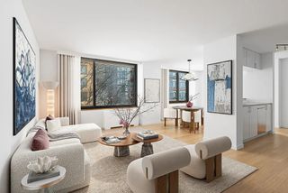 2 S END Avenue # 3P, New York City, NY 10280