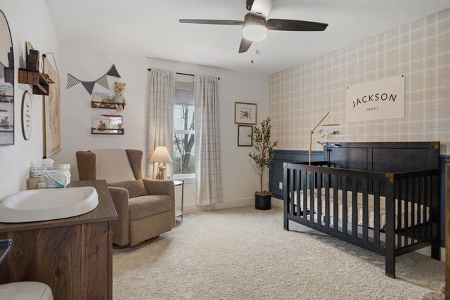 1207 Briarwood Lane, Mahomet, IL 61853