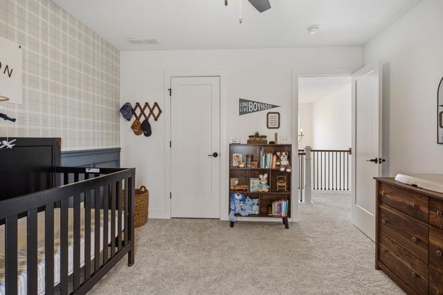 1207 Briarwood Lane, Mahomet, IL 61853