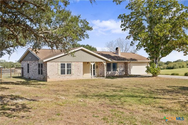 2892 W FM 884, Yorktown, TX 78164