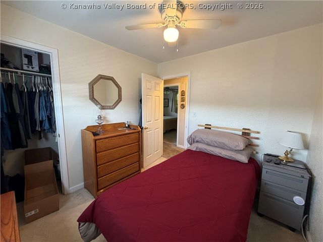 621 6th Street, Nitro, WV 25143