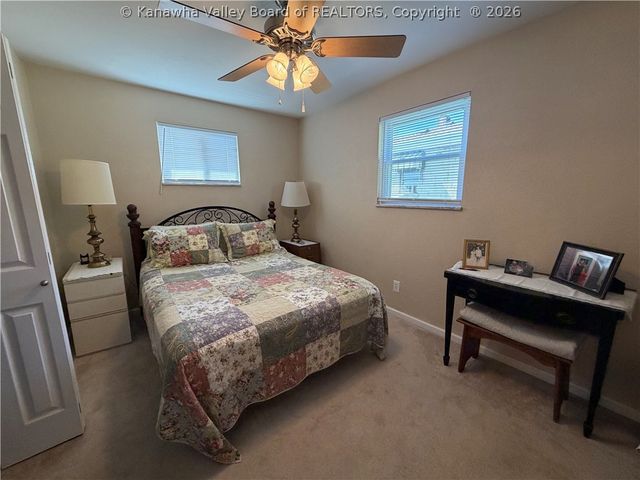 621 6th Street, Nitro, WV 25143