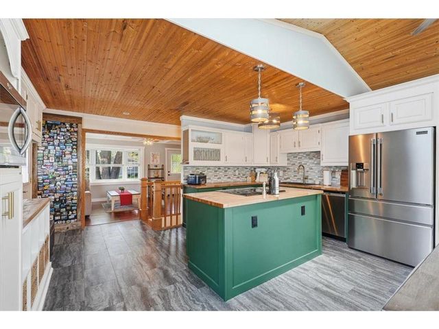 16626 Flounder Avenue, Rosemount, MN 55068