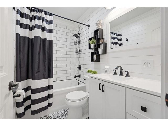 16626 Flounder Avenue, Rosemount, MN 55068