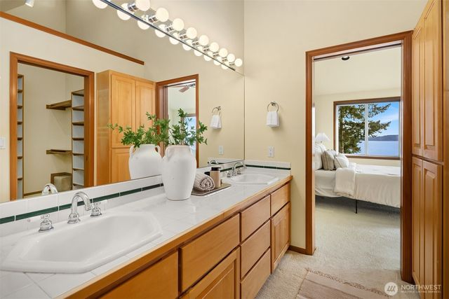 2861 SW 171st Street, Burien, WA 98166