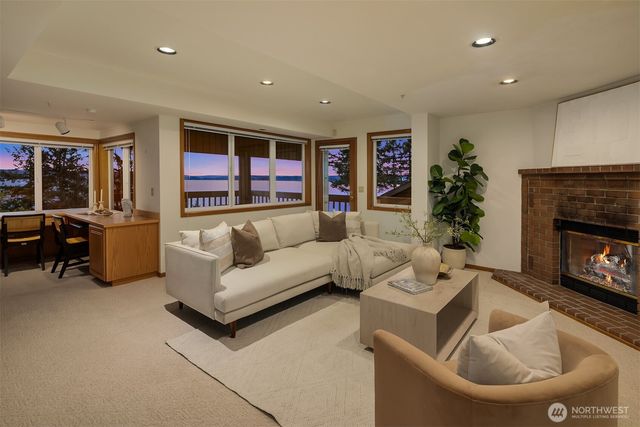 2861 SW 171st Street, Burien, WA 98166