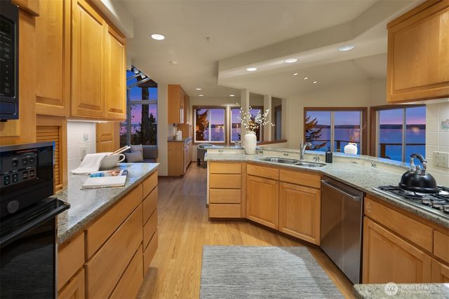 2861 SW 171st Street, Burien, WA 98166