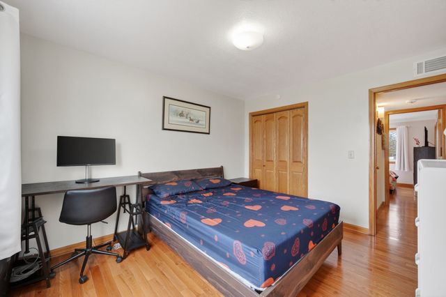 4210 62nd Street 3, Urbandale, IA 50322