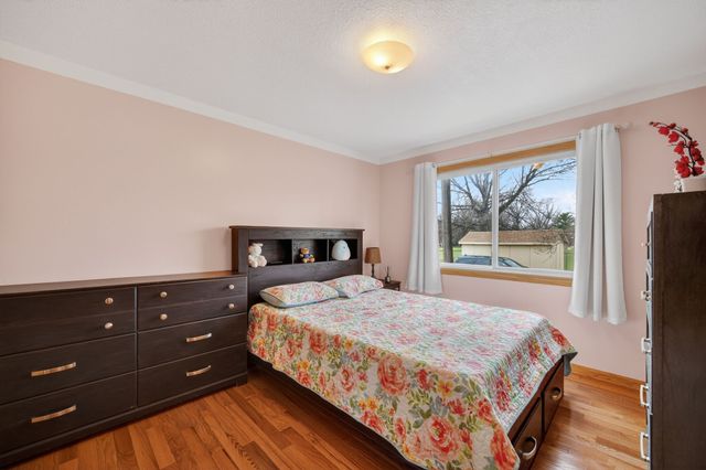 4210 62nd Street 3, Urbandale, IA 50322