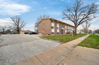 4210 62nd Street 3, Urbandale, IA 50322