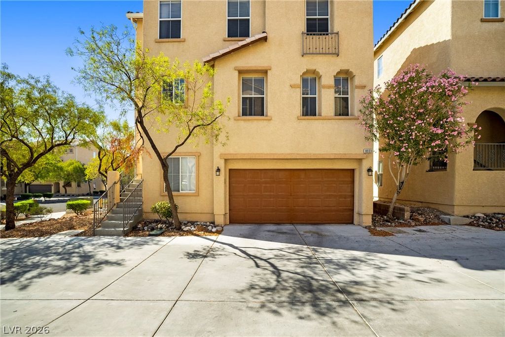 8933 Jamie Lee Avenue, Las Vegas, NV 89149 — exterior