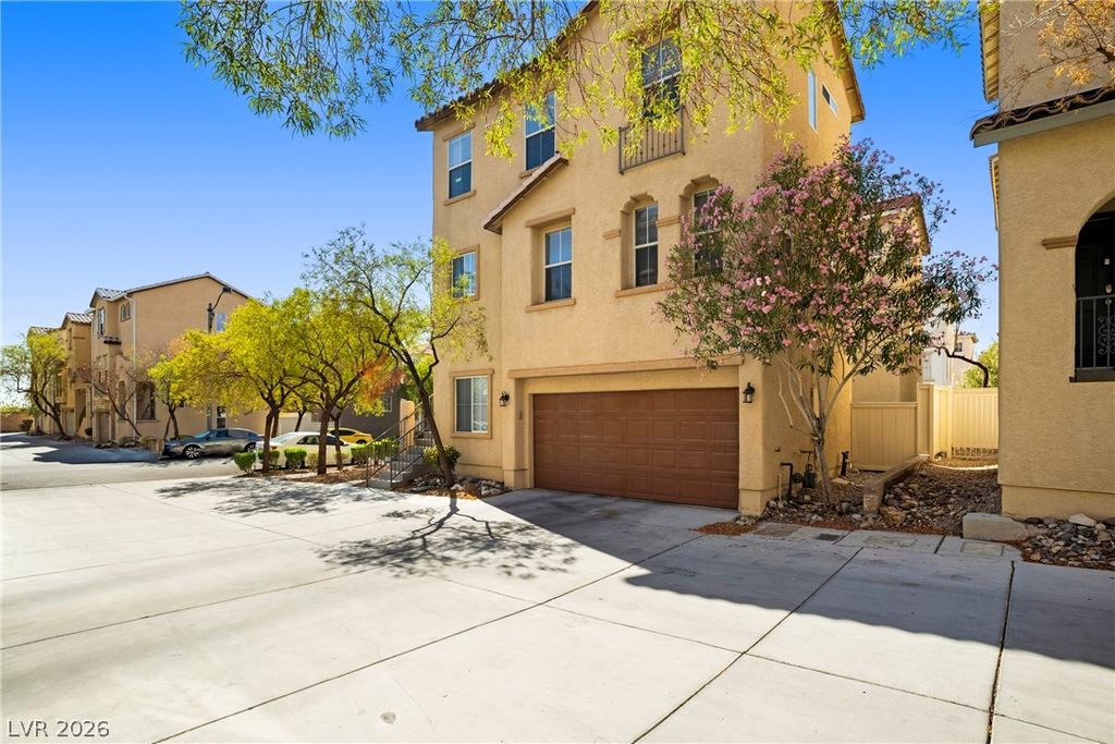 8933 Jamie Lee Avenue, Las Vegas, NV 89149 — photo 4