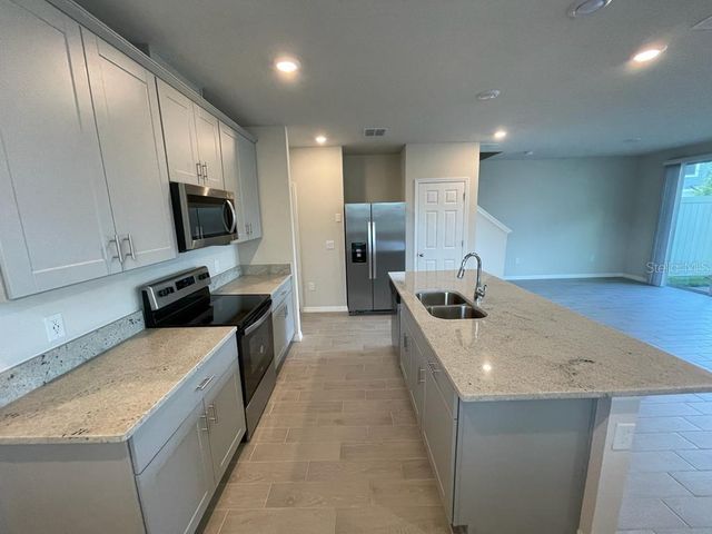 407 LEGACY LOOP, Davenport, FL 33896