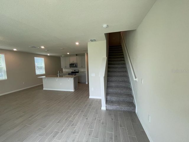 407 LEGACY LOOP, Davenport, FL 33896