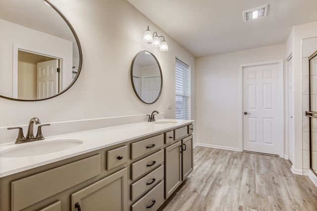 26152 S White Oak Trail, Channahon, IL 60410