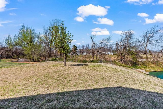 9101 Checkerbloom Drive, Oklahoma City, OK 73165