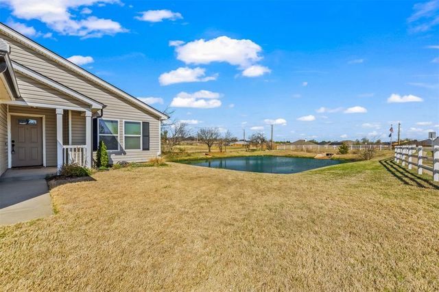 9101 Checkerbloom Drive, Oklahoma City, OK 73165